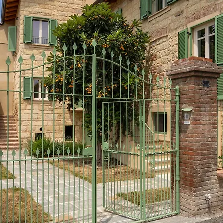 Casa Delle Maestre Di