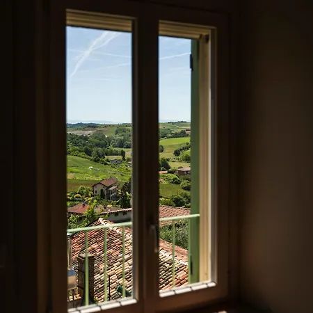 Casa Delle Maestre Di Ottiglio