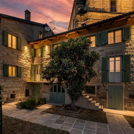 Casa Delle Maestre Di